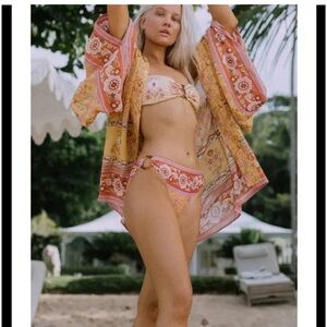 EUC Spell short Kimono Portobello Road